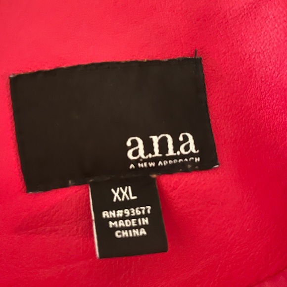 Ana Red Women’s Moto Jacket - Picture 3 of 7